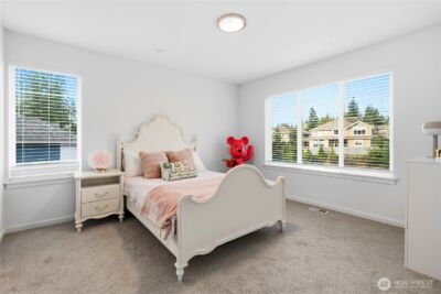 6563 SE 8th Place , Renton, WA 98059 - Photo 36