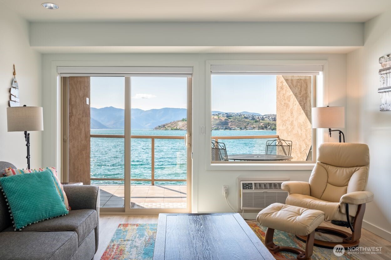 322 W Woodin Avenue #526, Chelan, WA 98816