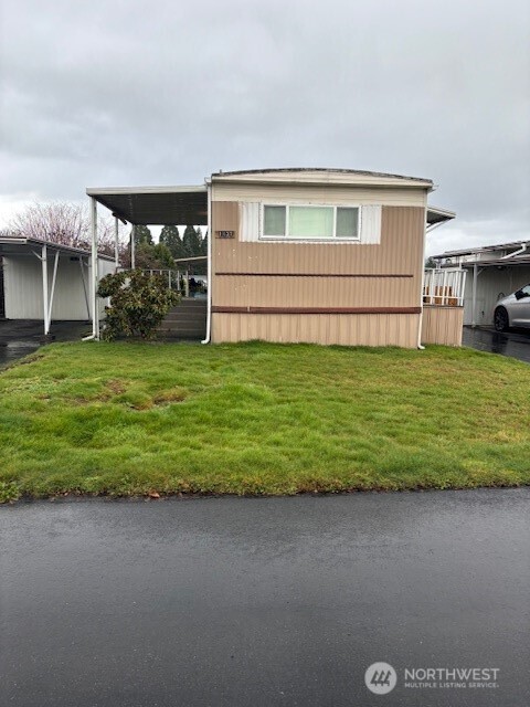 1137 Spruce Drive , Enumclaw, WA 98022