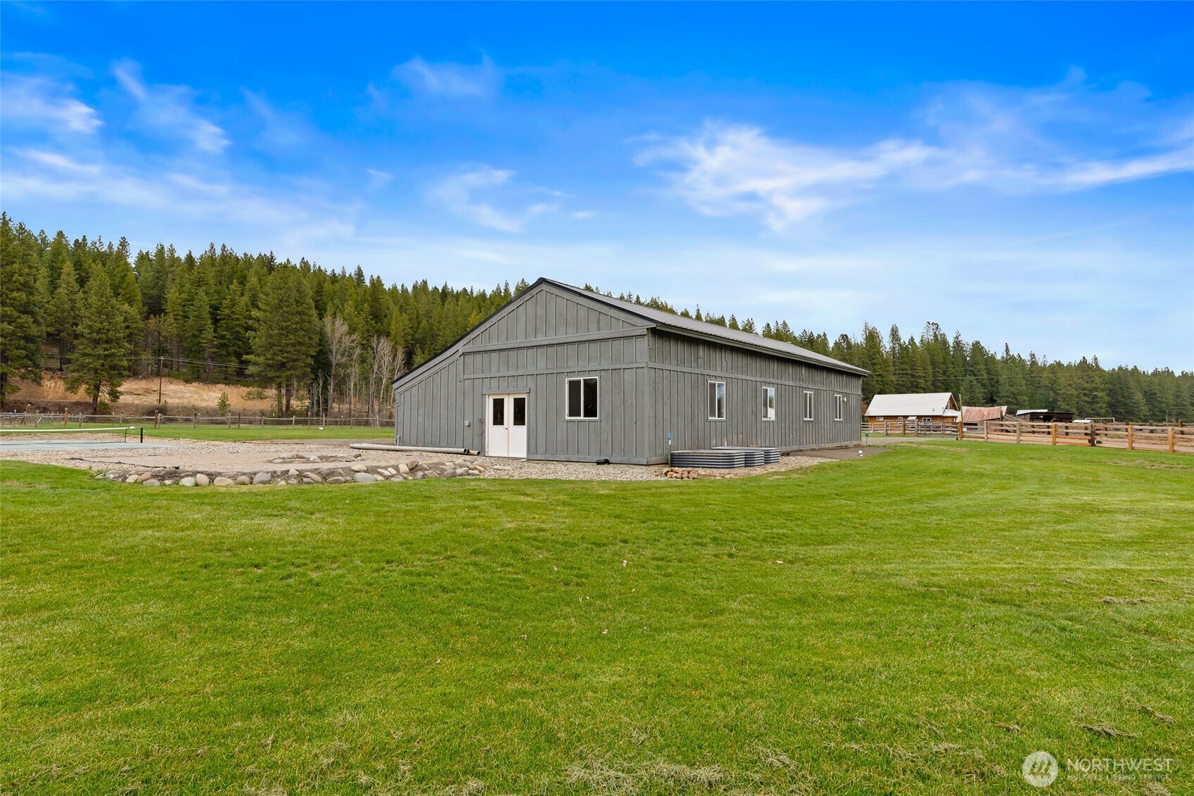 161 Middle Fork Lane , Cle Elum, WA 98922