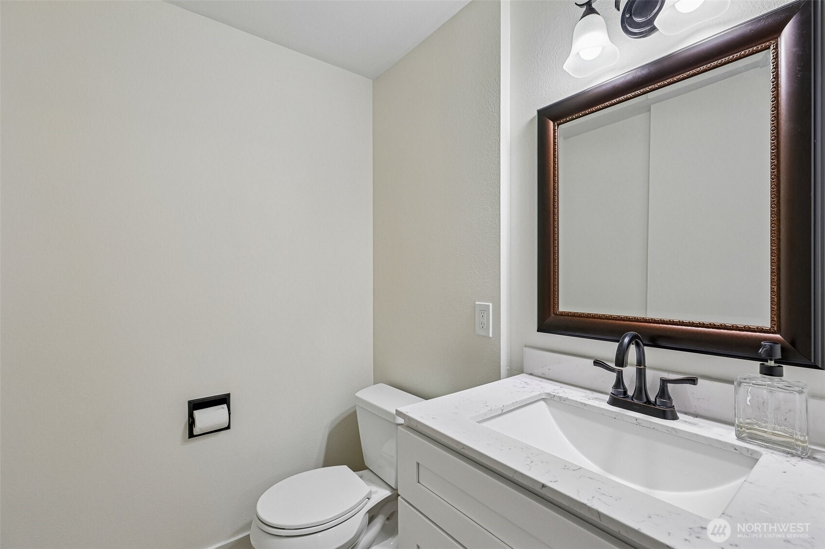 12720 NE 120th Street #I-1, Kirkland, WA 98034