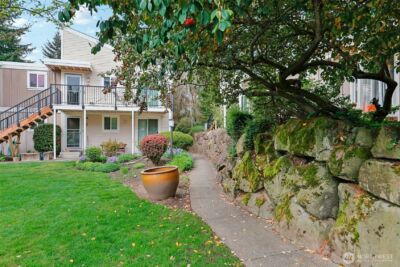 12720 NE 120th Street #I-1, Kirkland, WA 98034 - Photo 28