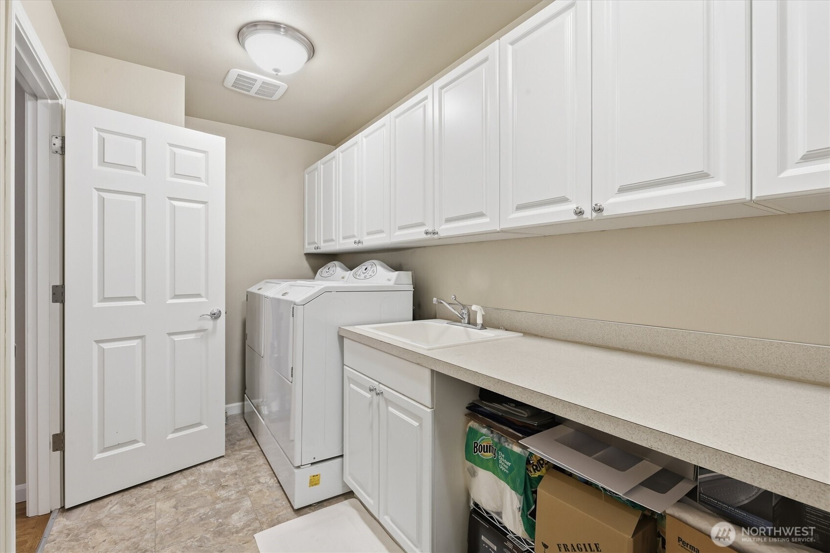 1301 67 Street SE #25B, Auburn, WA 98092