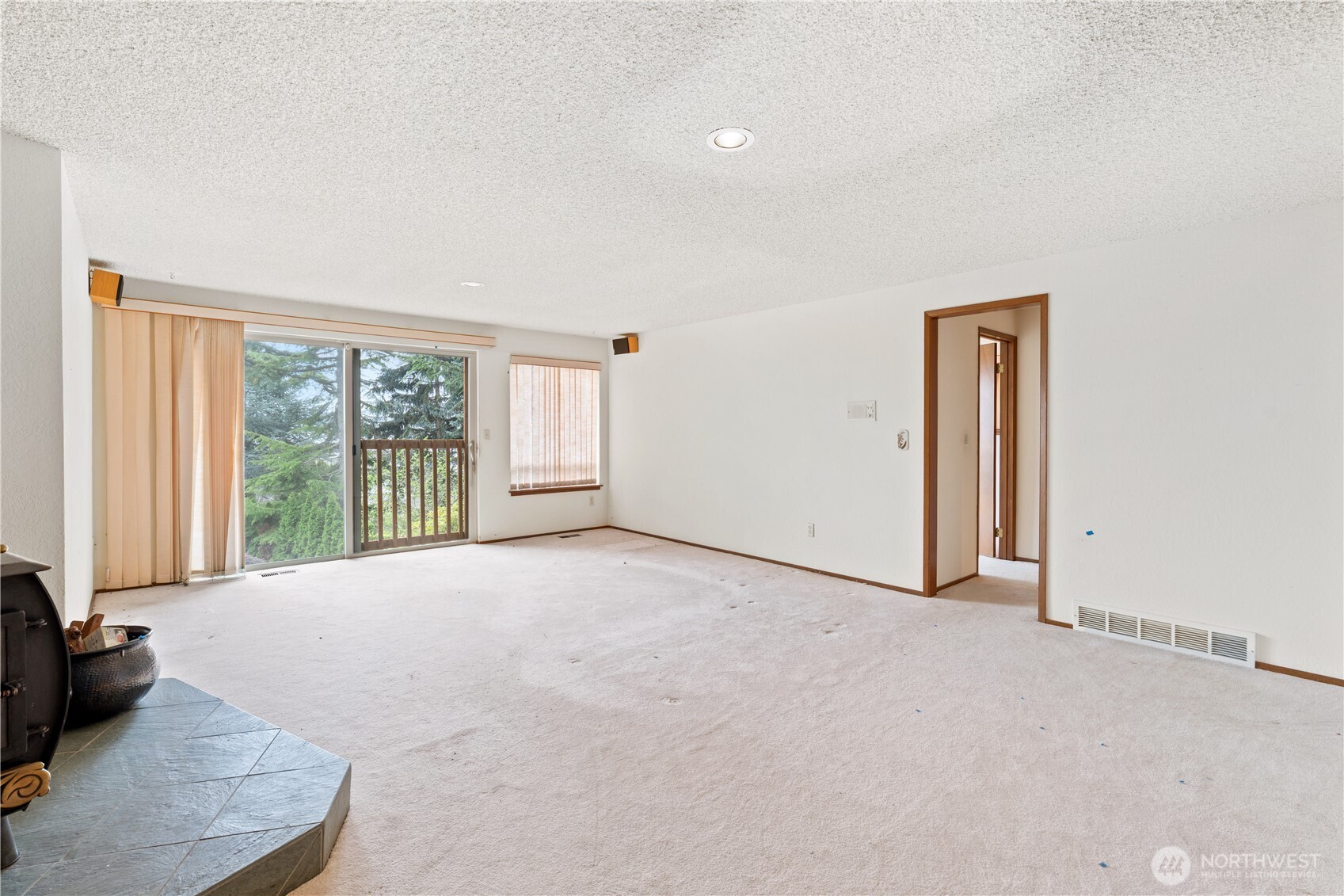 11150 Champagne Point Road NE, Kirkland, WA 98034
