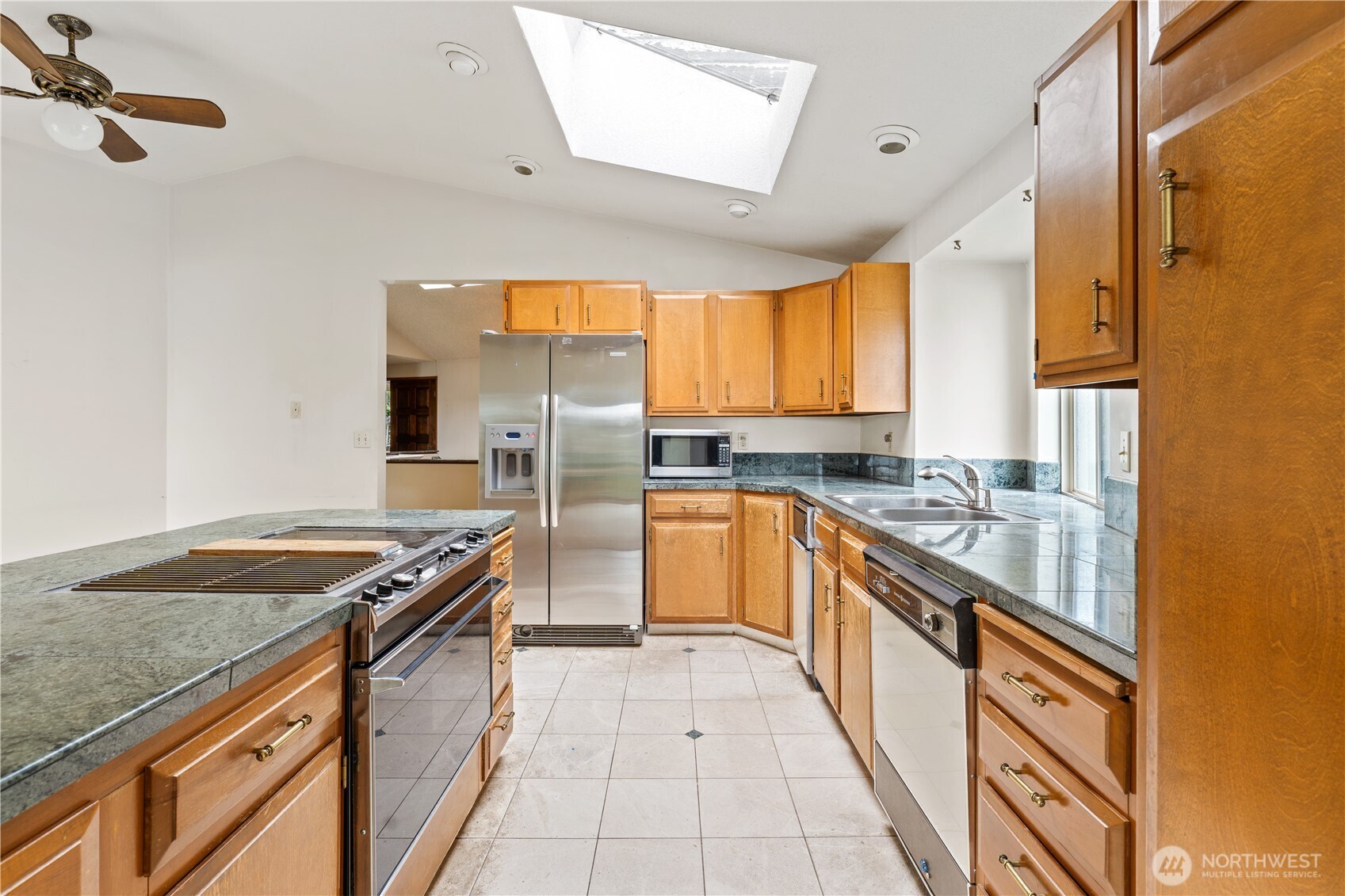 11150 Champagne Point Road NE, Kirkland, WA 98034