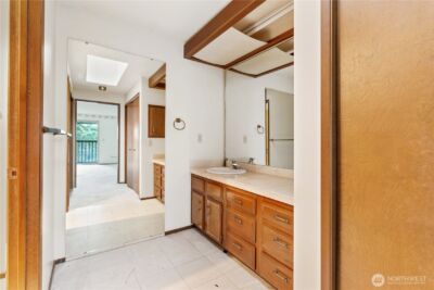11150 Champagne Point Road NE, Kirkland, WA 98034 - Photo 32