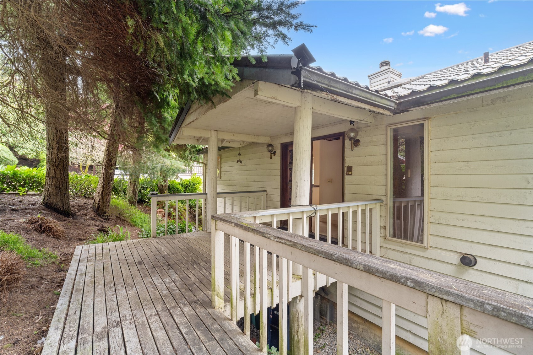 11150 Champagne Point Road NE, Kirkland, WA 98034