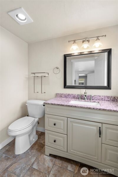 317 Laurelhurst Drive SE, Tumwater, WA 98501 - Photo 16