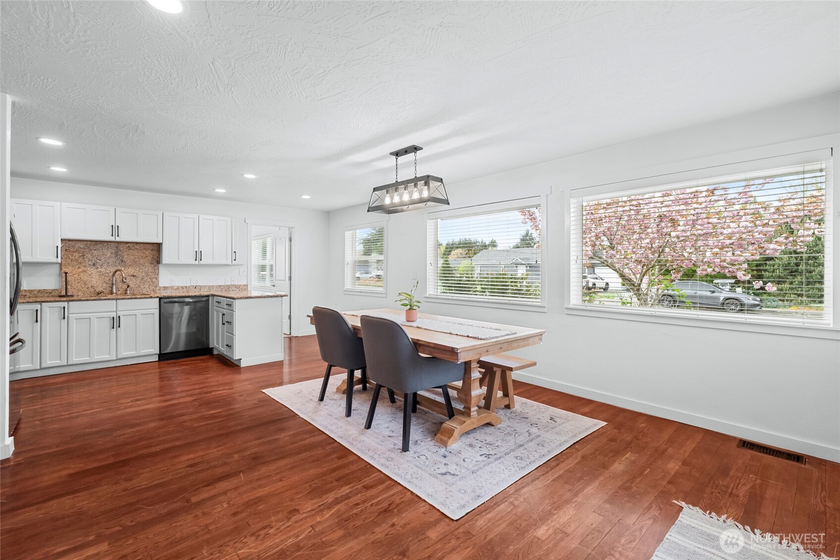 317 Laurelhurst Drive SE, Tumwater, WA 98501