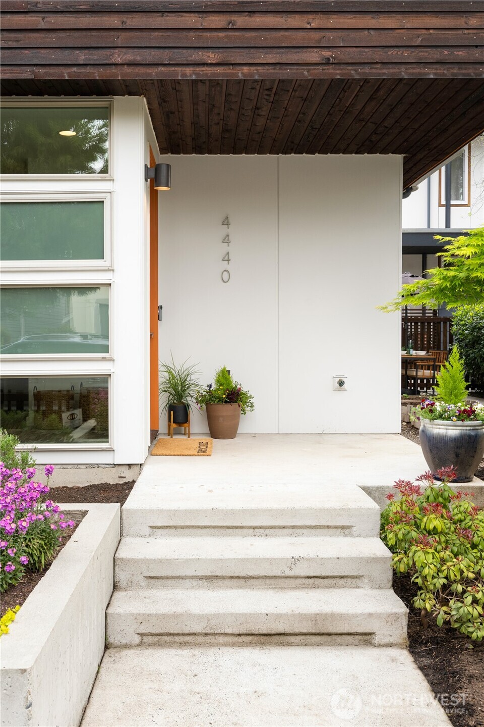 4440 Renton Avenue S, Seattle, WA 98108-1645