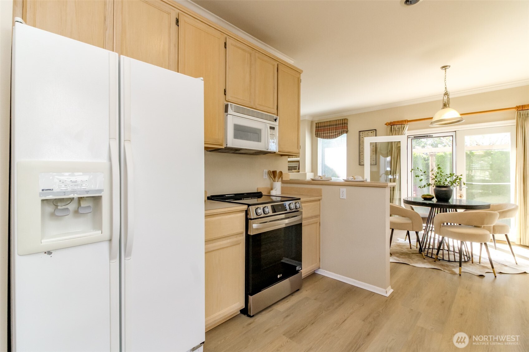 3306 View Point Circle NE, Tacoma, WA 98422