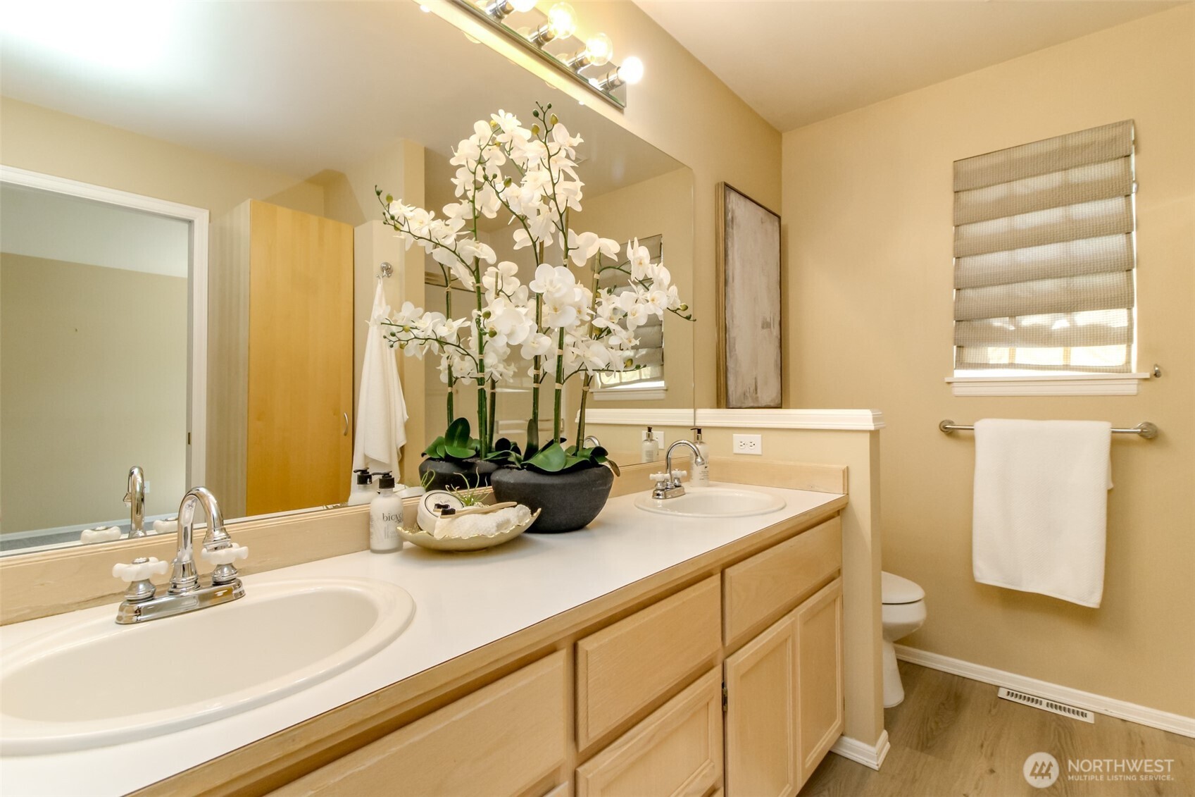 3306 View Point Circle NE, Tacoma, WA 98422