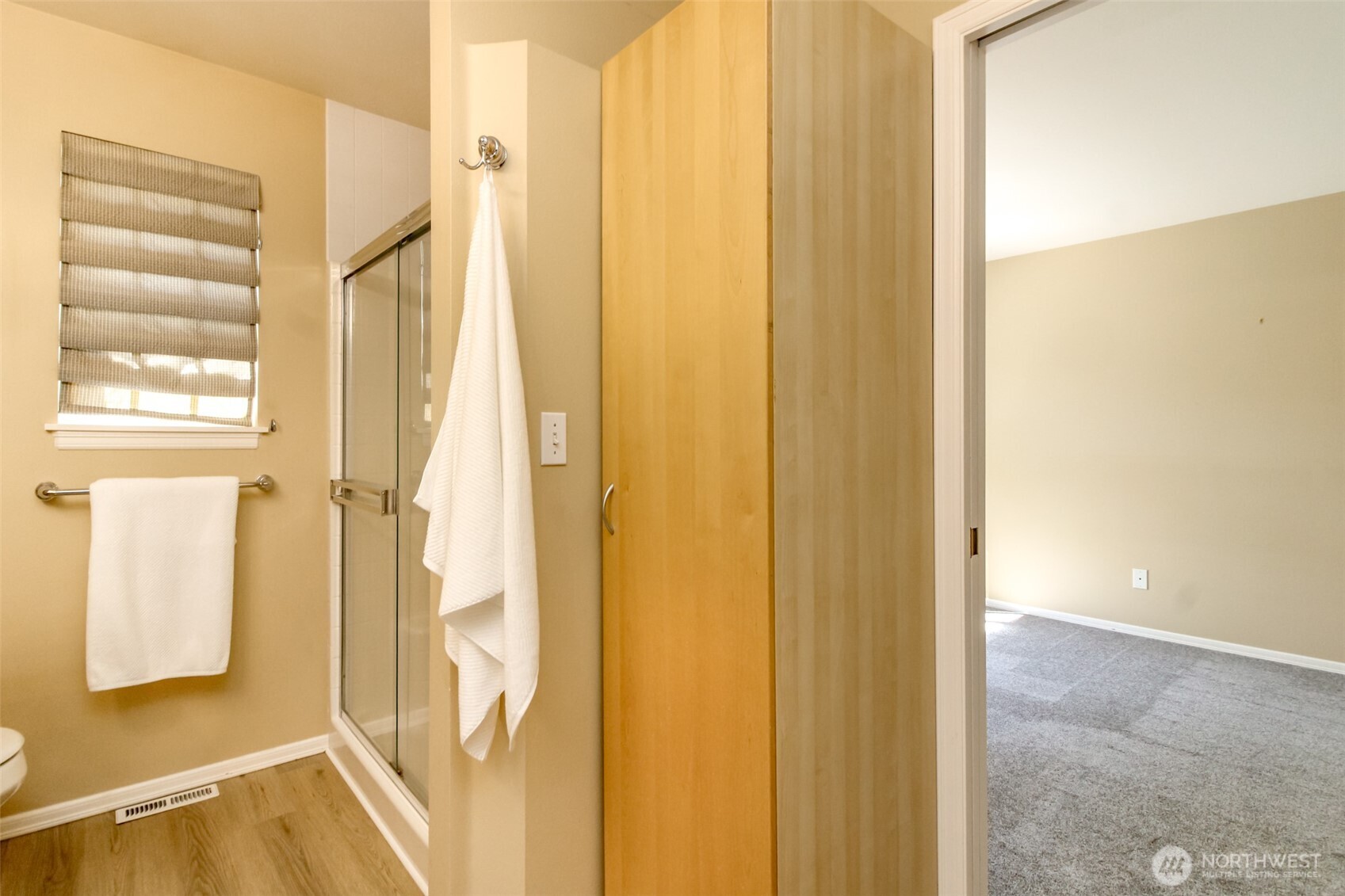 3306 View Point Circle NE, Tacoma, WA 98422