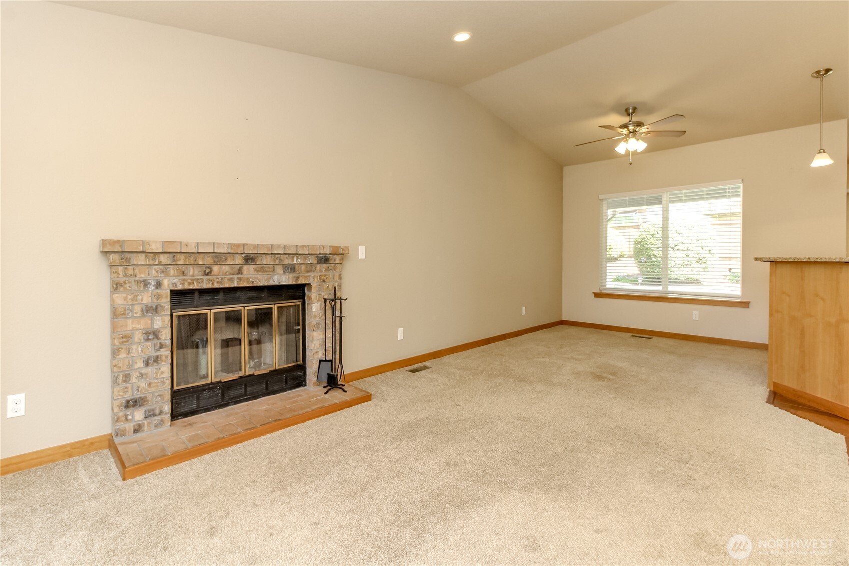 14817 105th Avenue Ct E, Puyallup, WA 98374