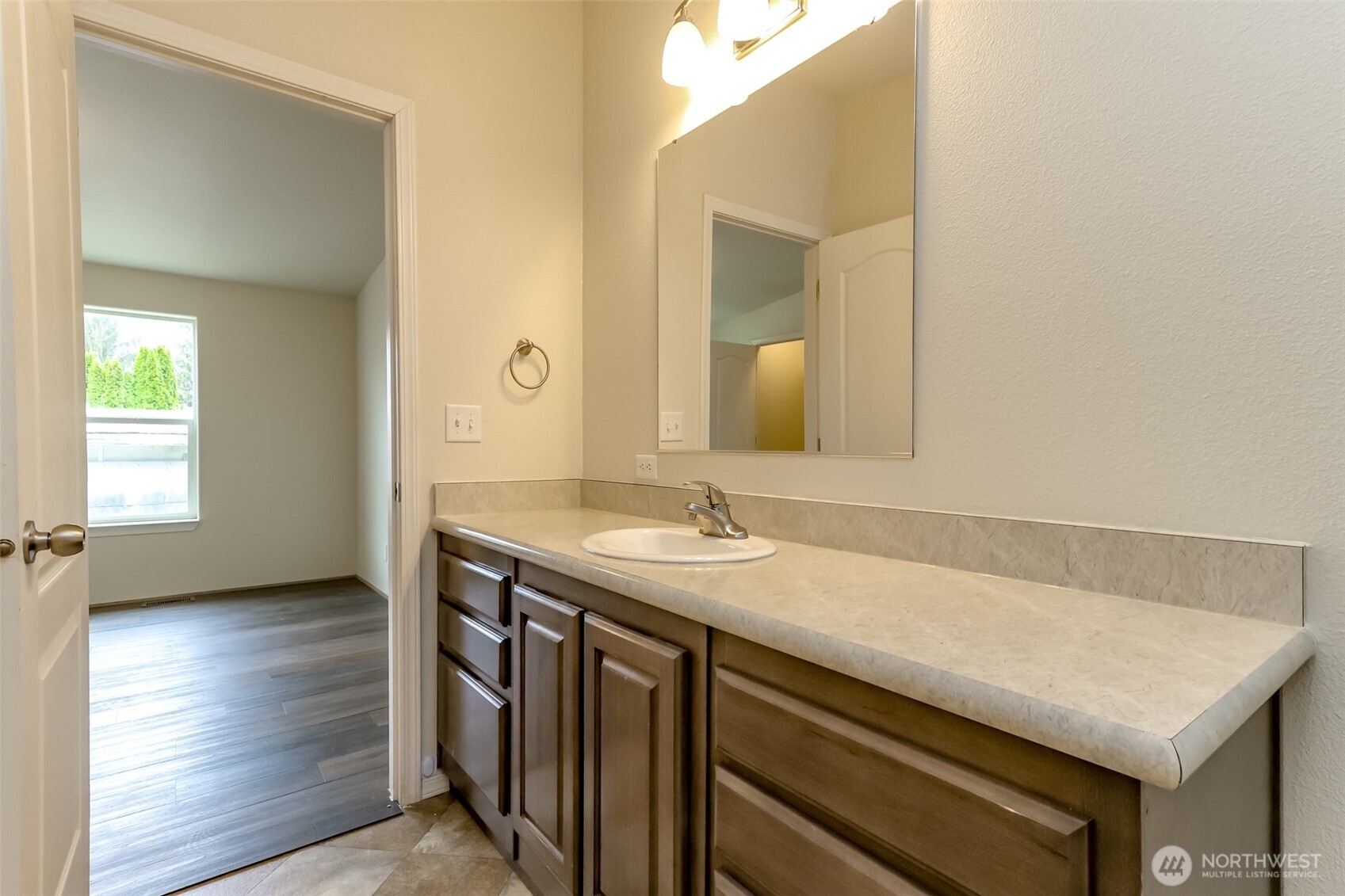 7104 141st Avenue E, Sumner, WA 98390