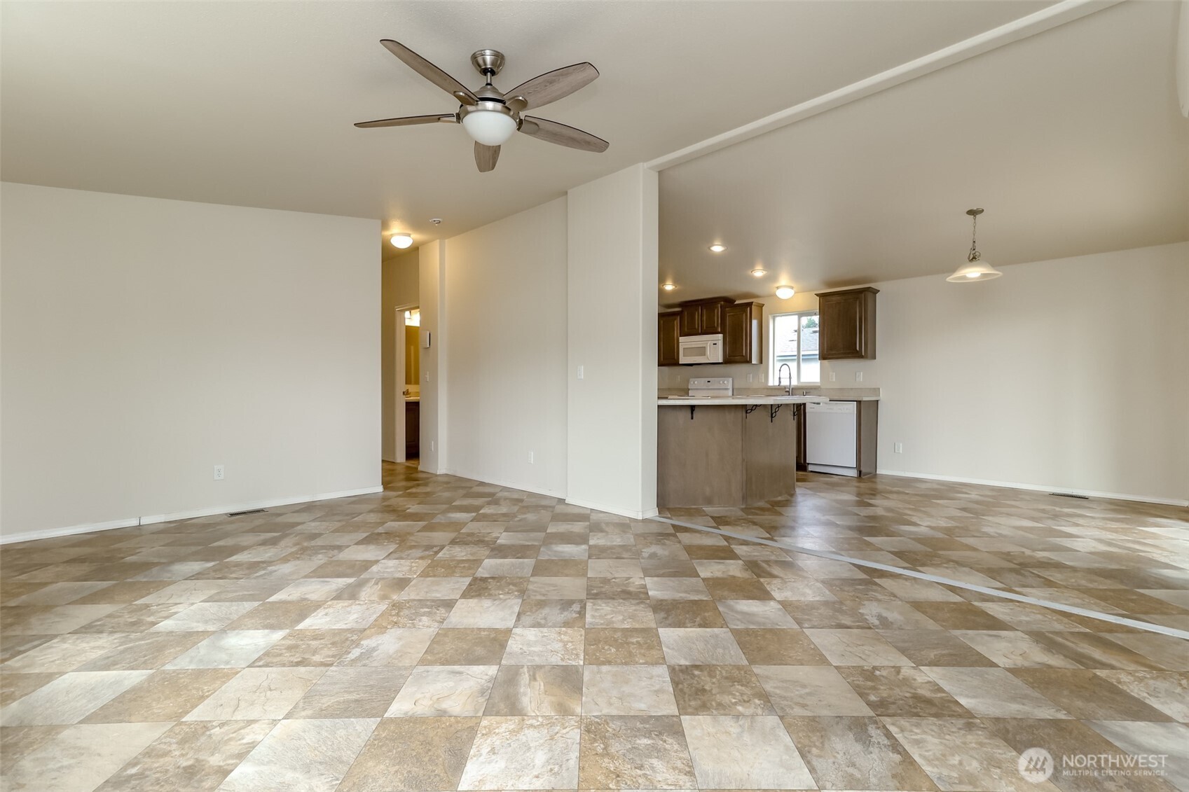 7104 141st Avenue E, Sumner, WA 98390
