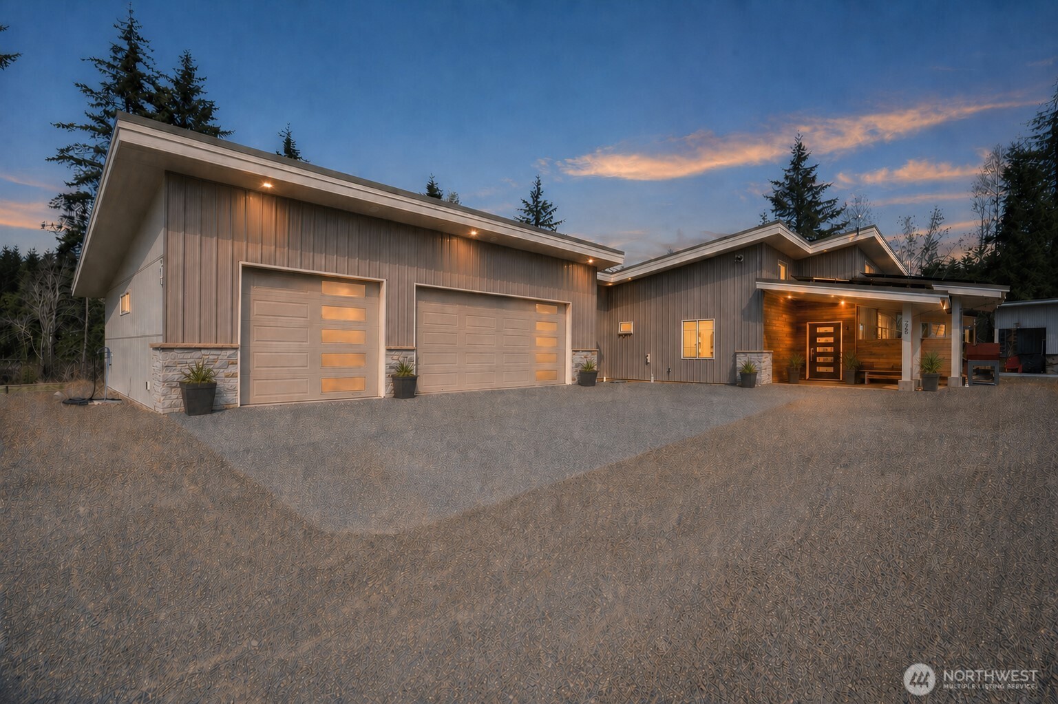 216 Huckleberry Hill Drive , Port Angeles, WA 98363