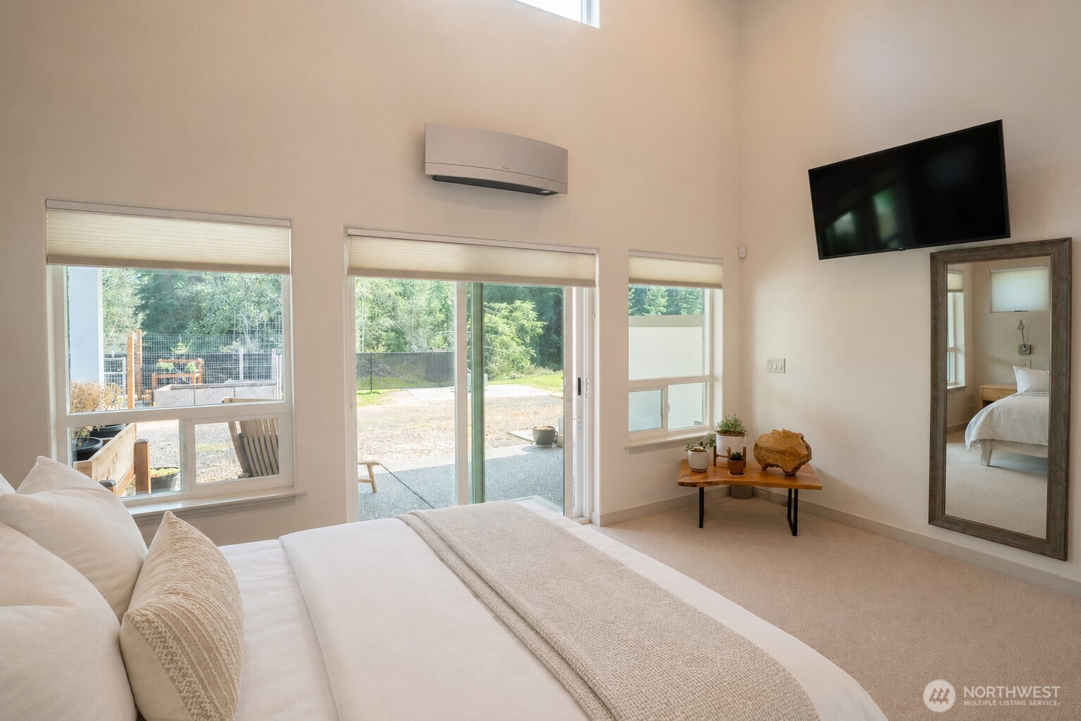 216 Huckleberry Hill Drive , Port Angeles, WA 98363