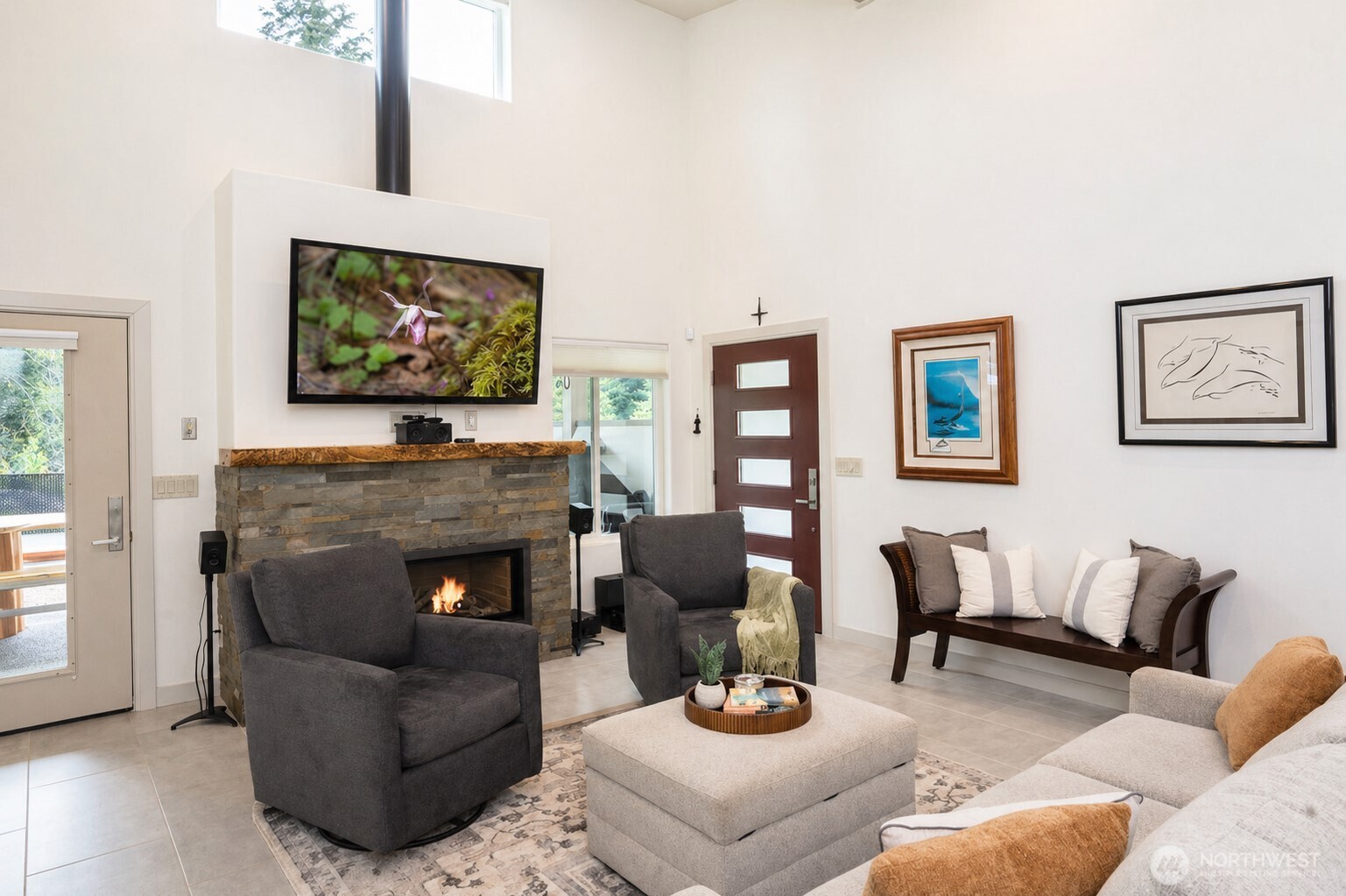 216 Huckleberry Hill Drive , Port Angeles, WA 98363