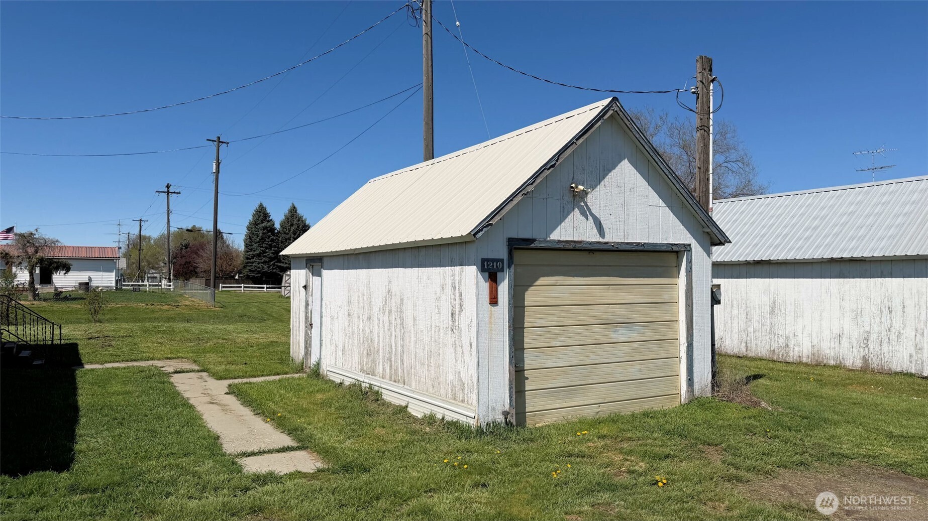 1210 2nd Street , Davenport, WA 99122