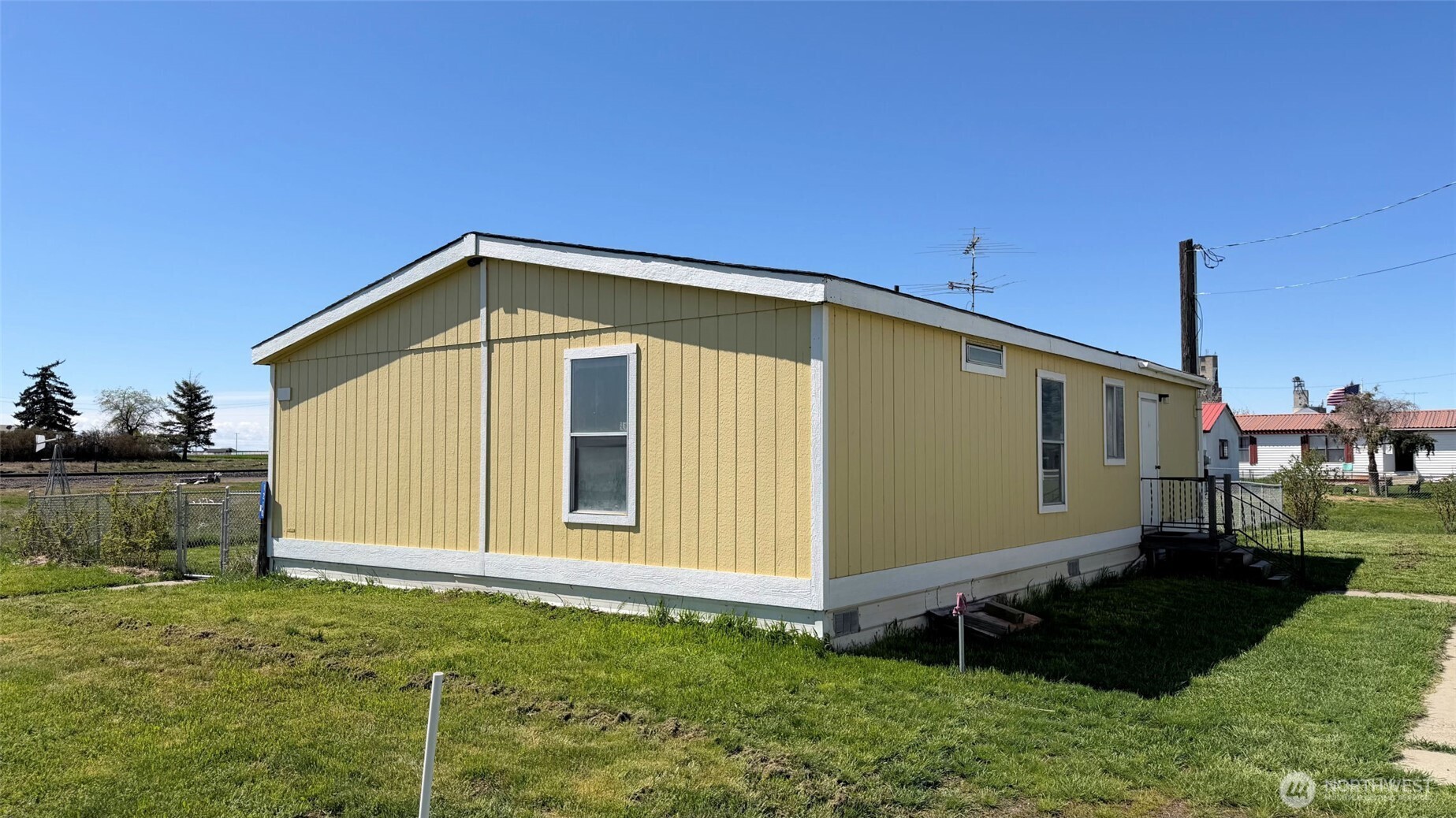 1210 2nd Street , Davenport, WA 99122