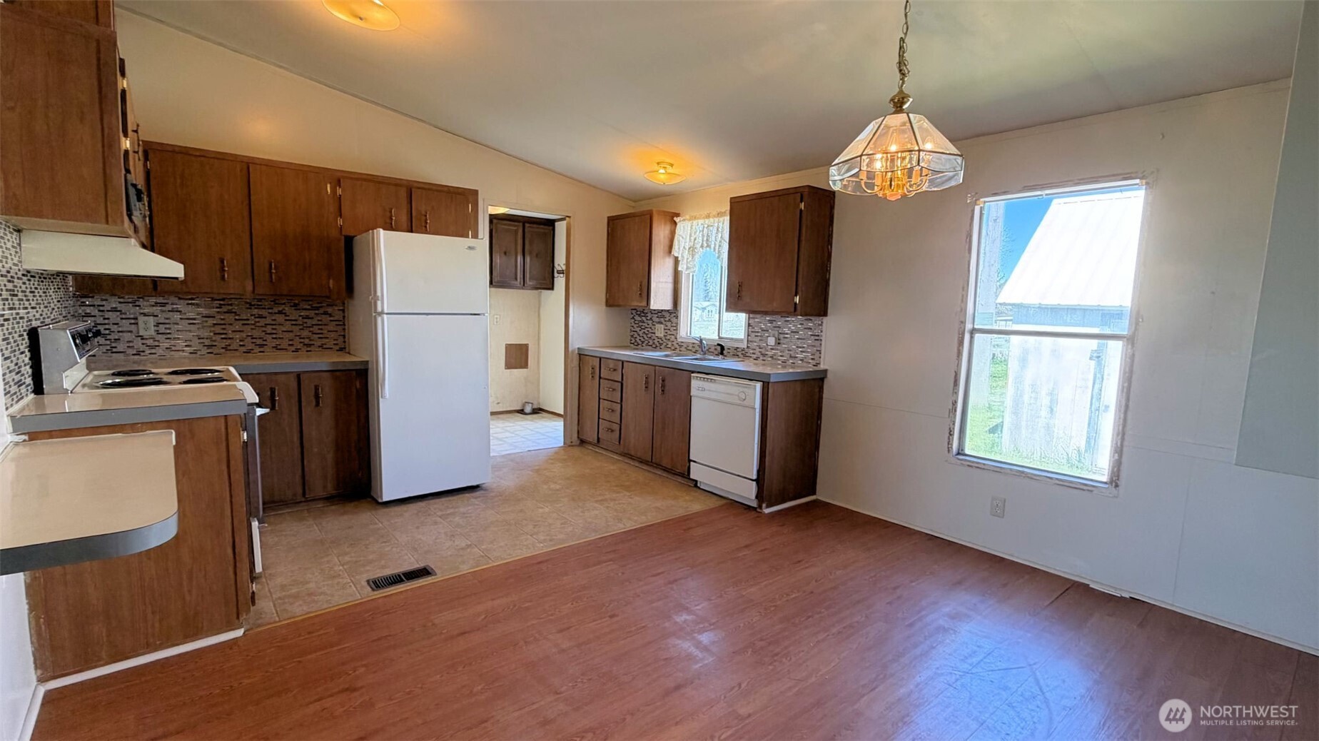 1210 2nd Street , Davenport, WA 99122