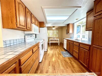 296 Dungeness Meadows , Sequim, WA 98382 - Photo 12