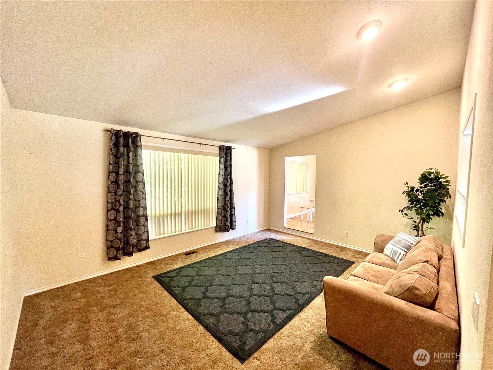 296 Dungeness Meadows , Sequim, WA 98382
