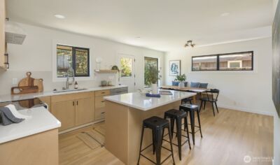 3430 39th Avenue W, Seattle, WA 98199 - Photo 19