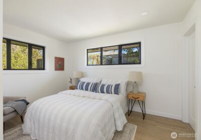 3430 39th Avenue W, Seattle, WA 98199 - Photo 22