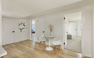 3430 39th Avenue W, Seattle, WA 98199 - Photo 9