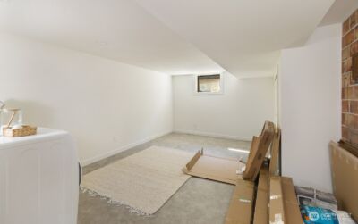 3430 39th Avenue W, Seattle, WA 98199 - Photo 10