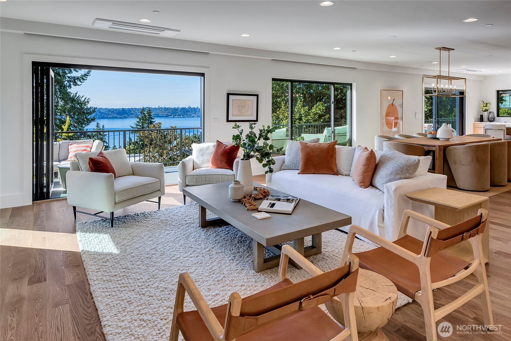 6950 SE Maker Street , Mercer Island, WA 98040