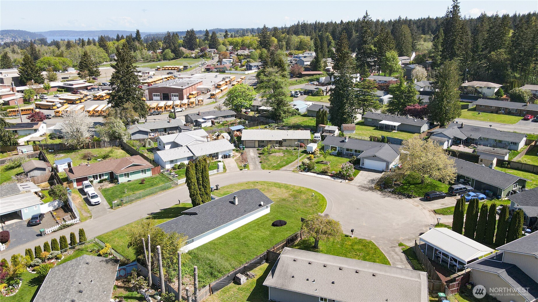 1930 SE Diamond Place , Port Orchard, WA 98366