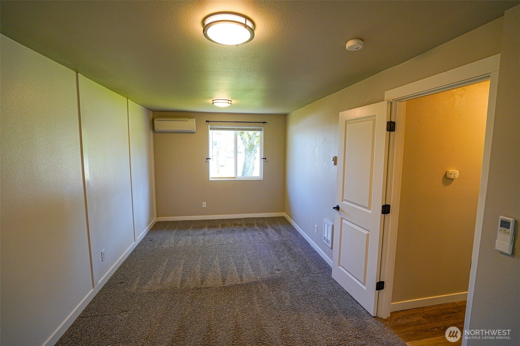 1930 SE Diamond Place , Port Orchard, WA 98366