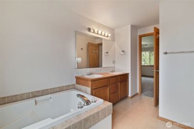 4916 204th Street Ct E, Spanaway, WA 98387 - Photo 16