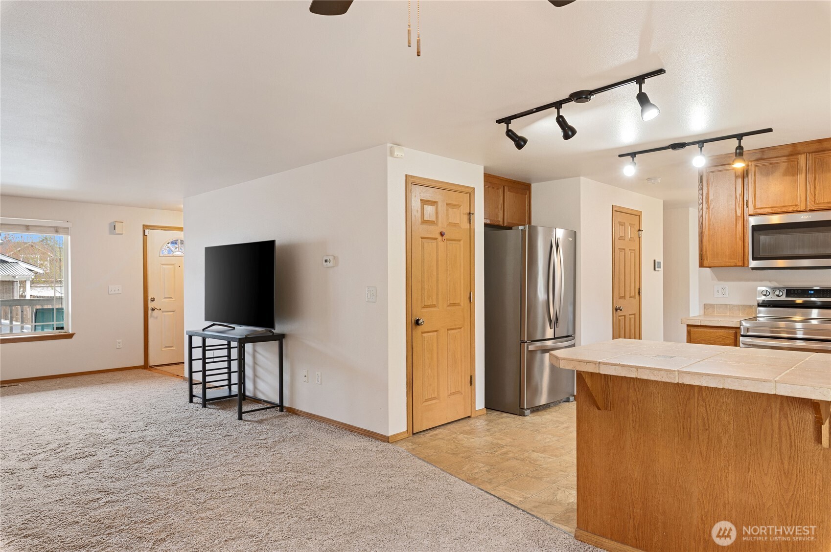 4916 204th Street Ct E, Spanaway, WA 98387