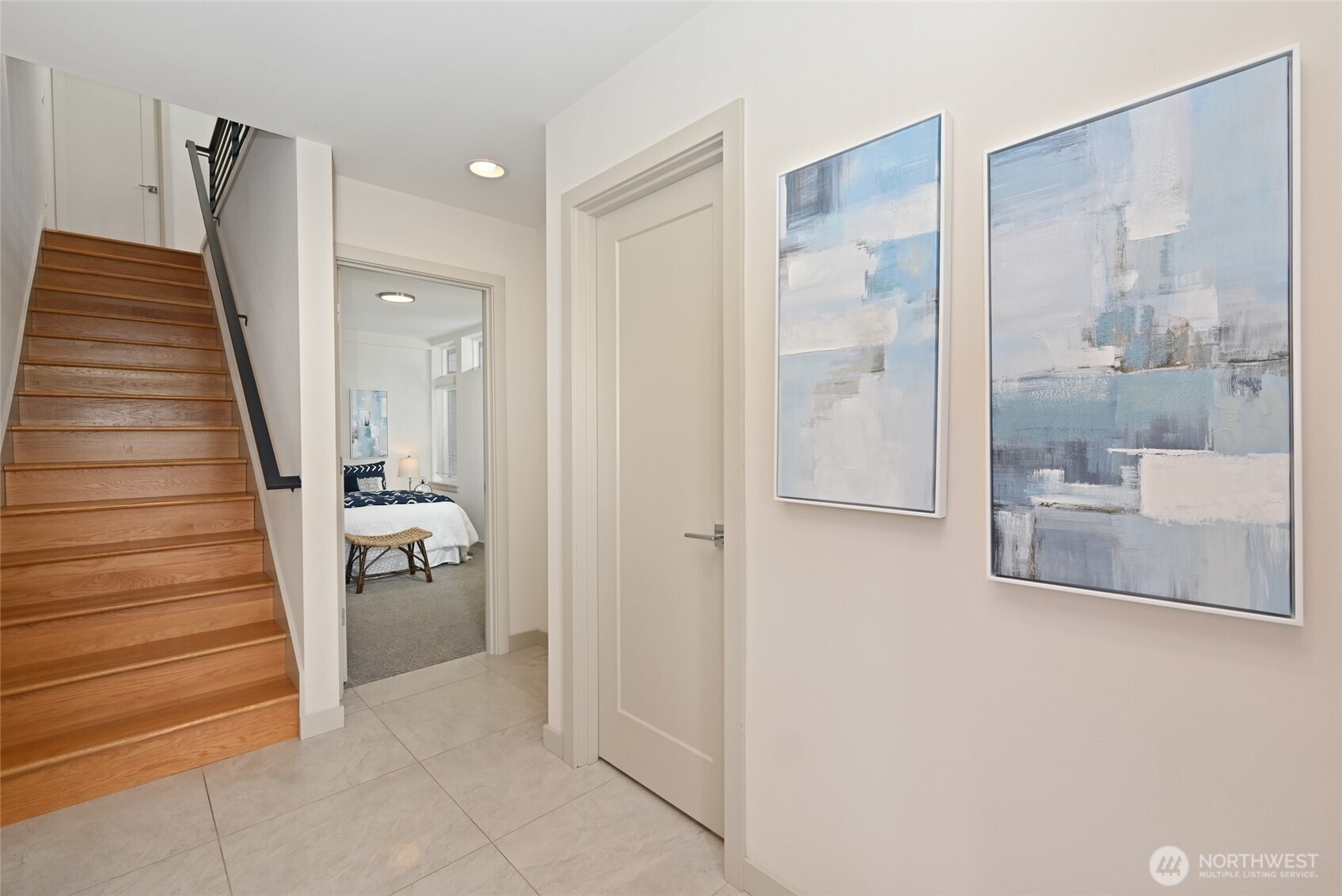 5044 A Sand Point Place NE , Seattle, WA 98105