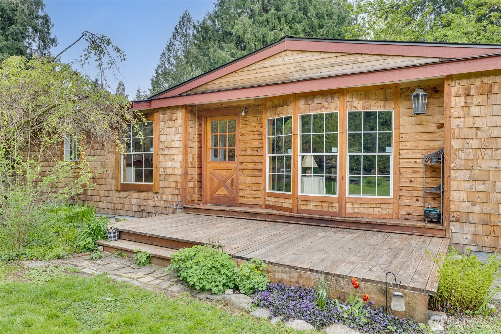 472 Iris Lane , Camano Island, WA 98282