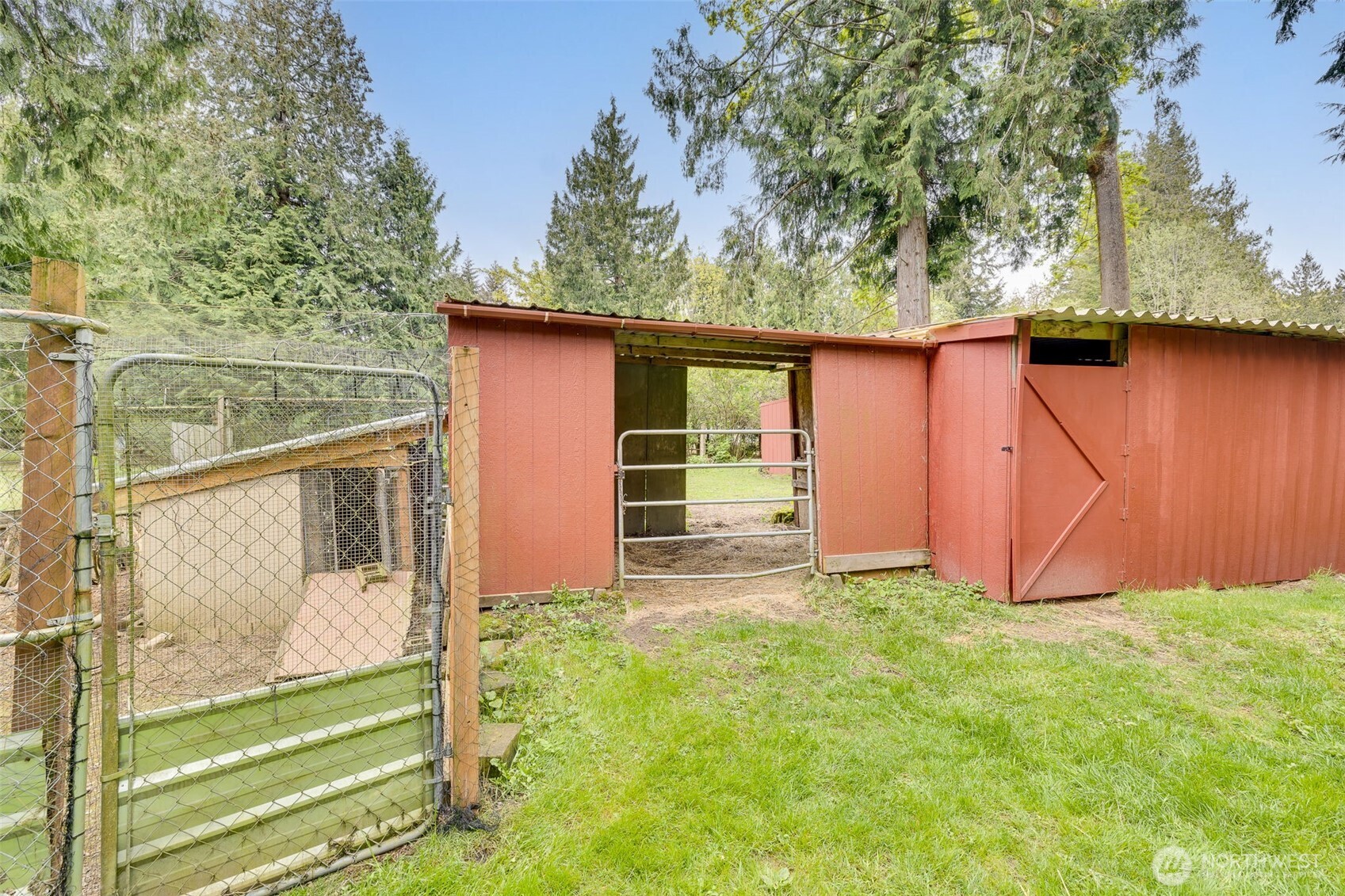 472 Iris Lane , Camano Island, WA 98282