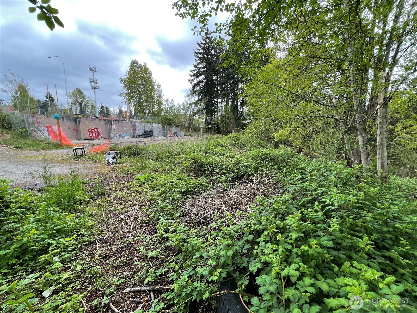 29223 S Pacific Highway S, Federal Way, WA 98003