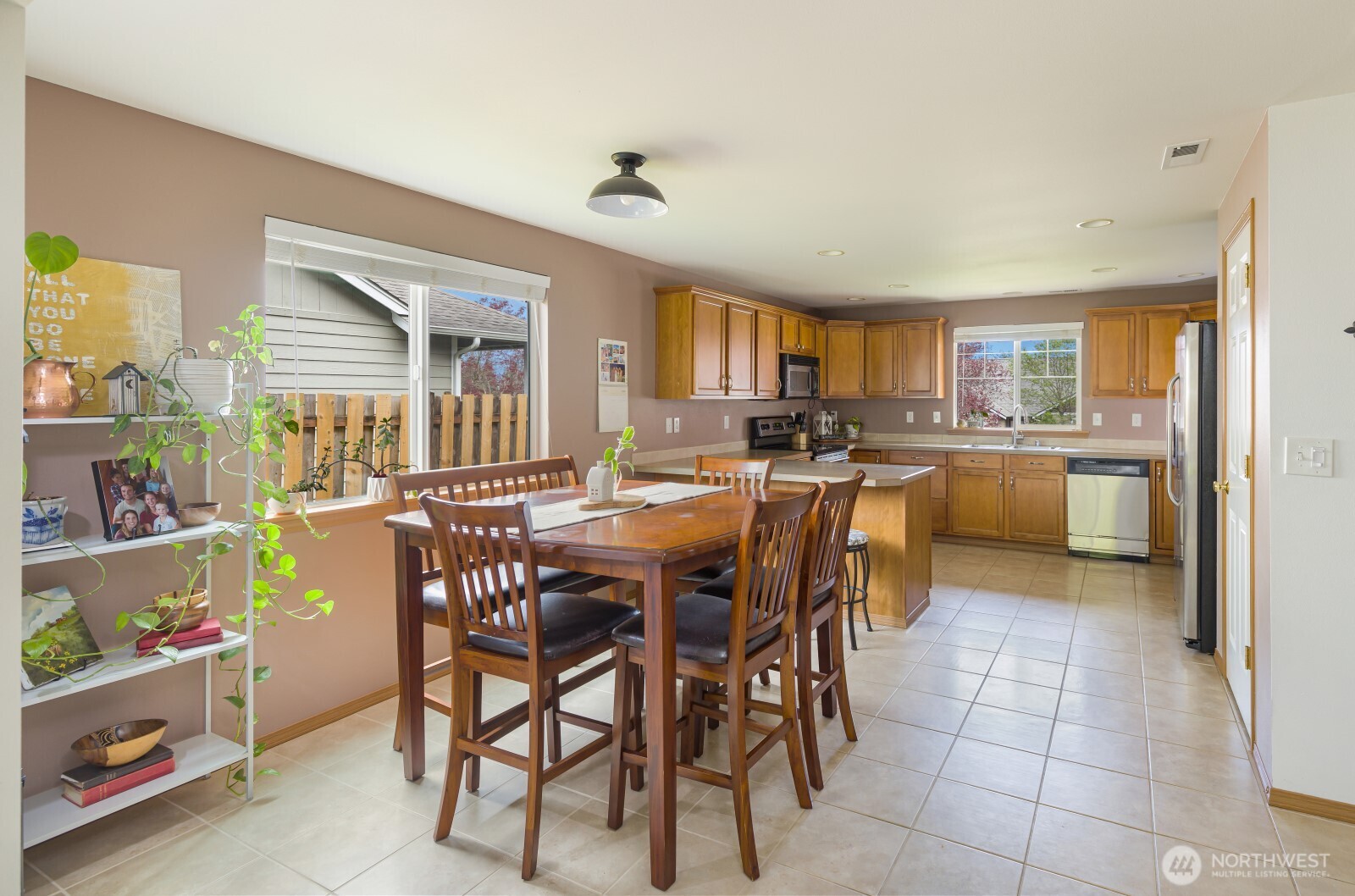 127 Bay Ridge Court , Shelton, WA 98584