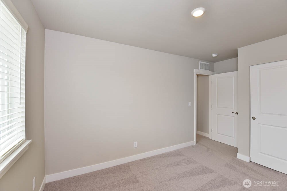 8733 151st Street E, Puyallup, WA 98375