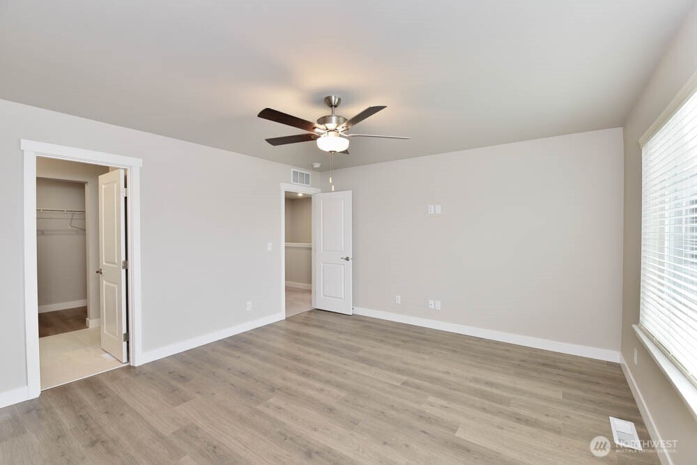 8733 151st Street E, Puyallup, WA 98375