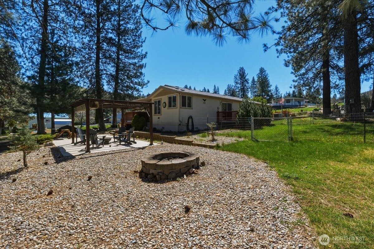 25581 Shortcut Place E, Lincoln, WA 99147