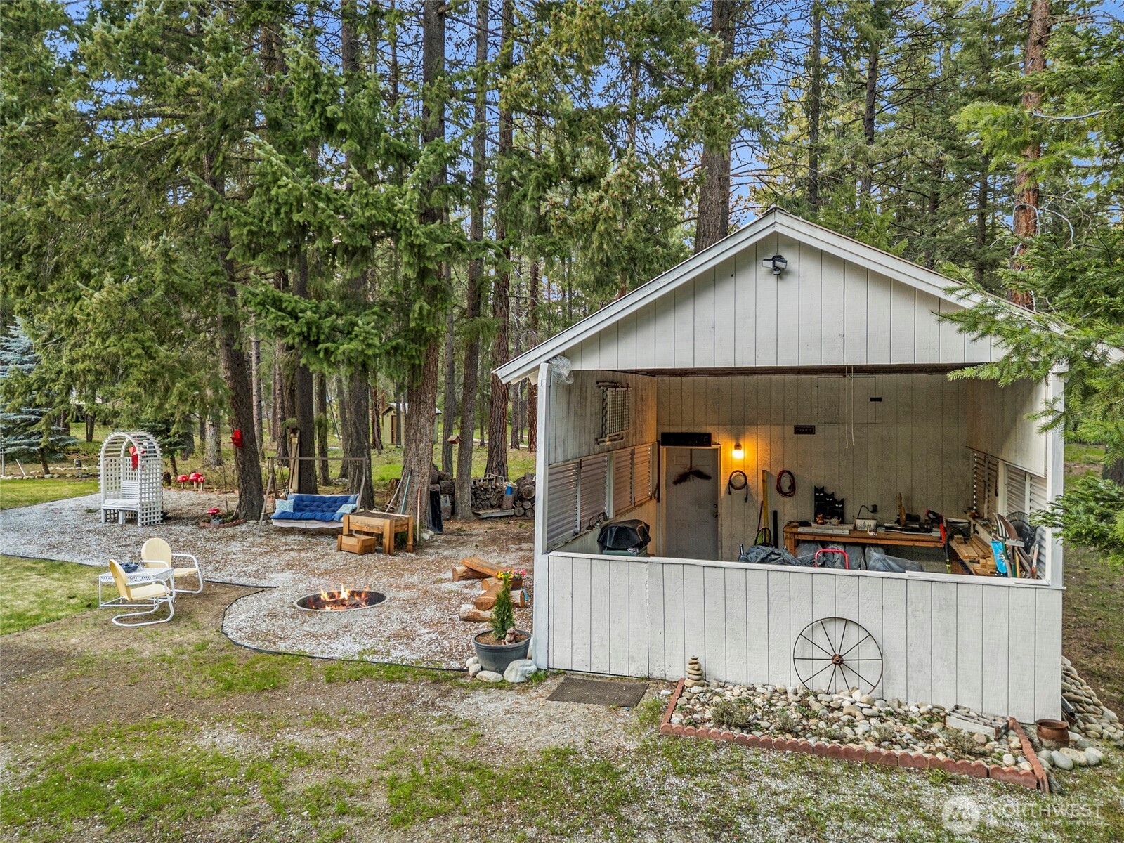 24502 Saddle Street , Leavenworth, WA 98826