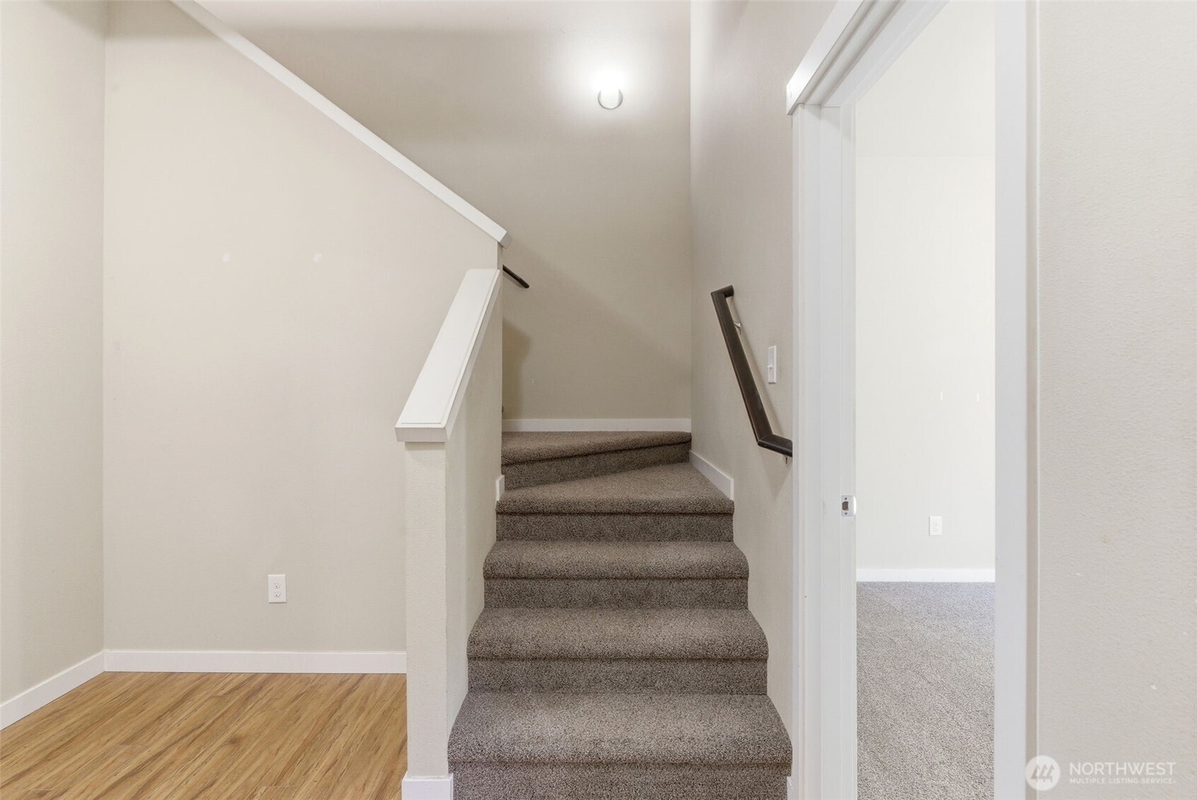 1569 NE Fontaine Way , Poulsbo, WA 98370