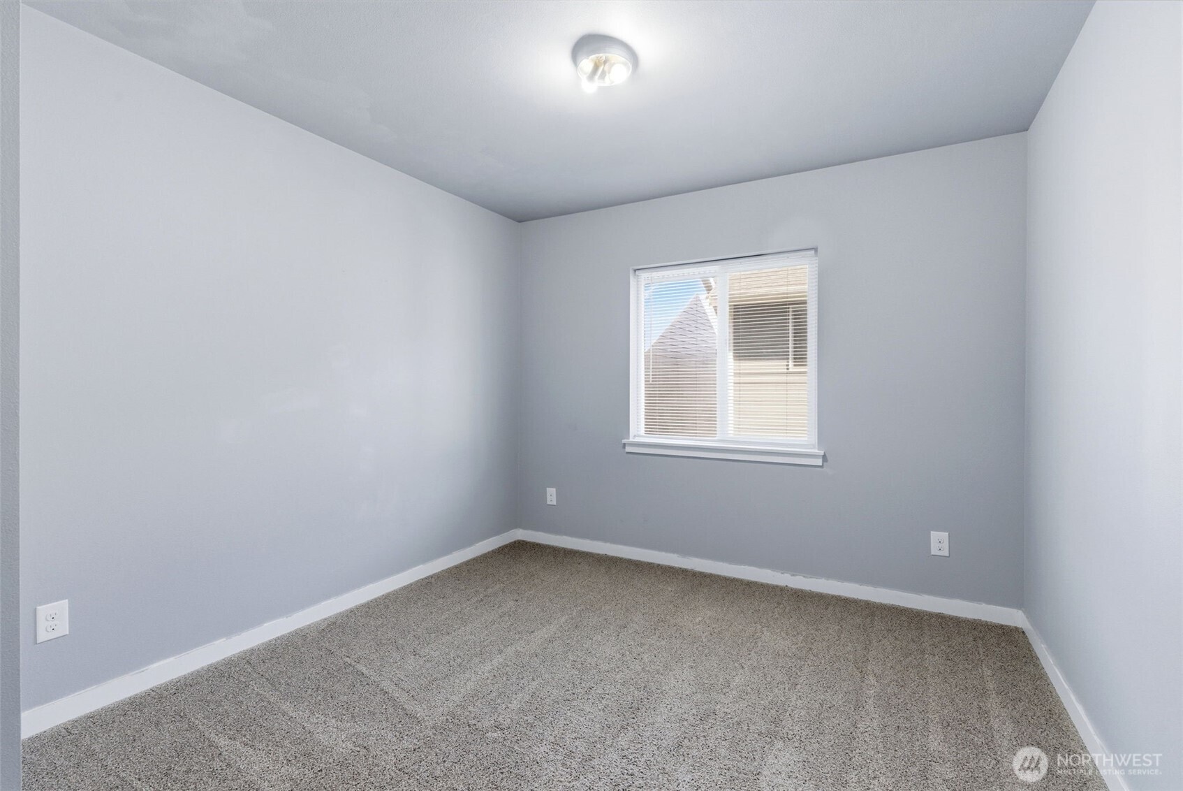 1569 NE Fontaine Way , Poulsbo, WA 98370