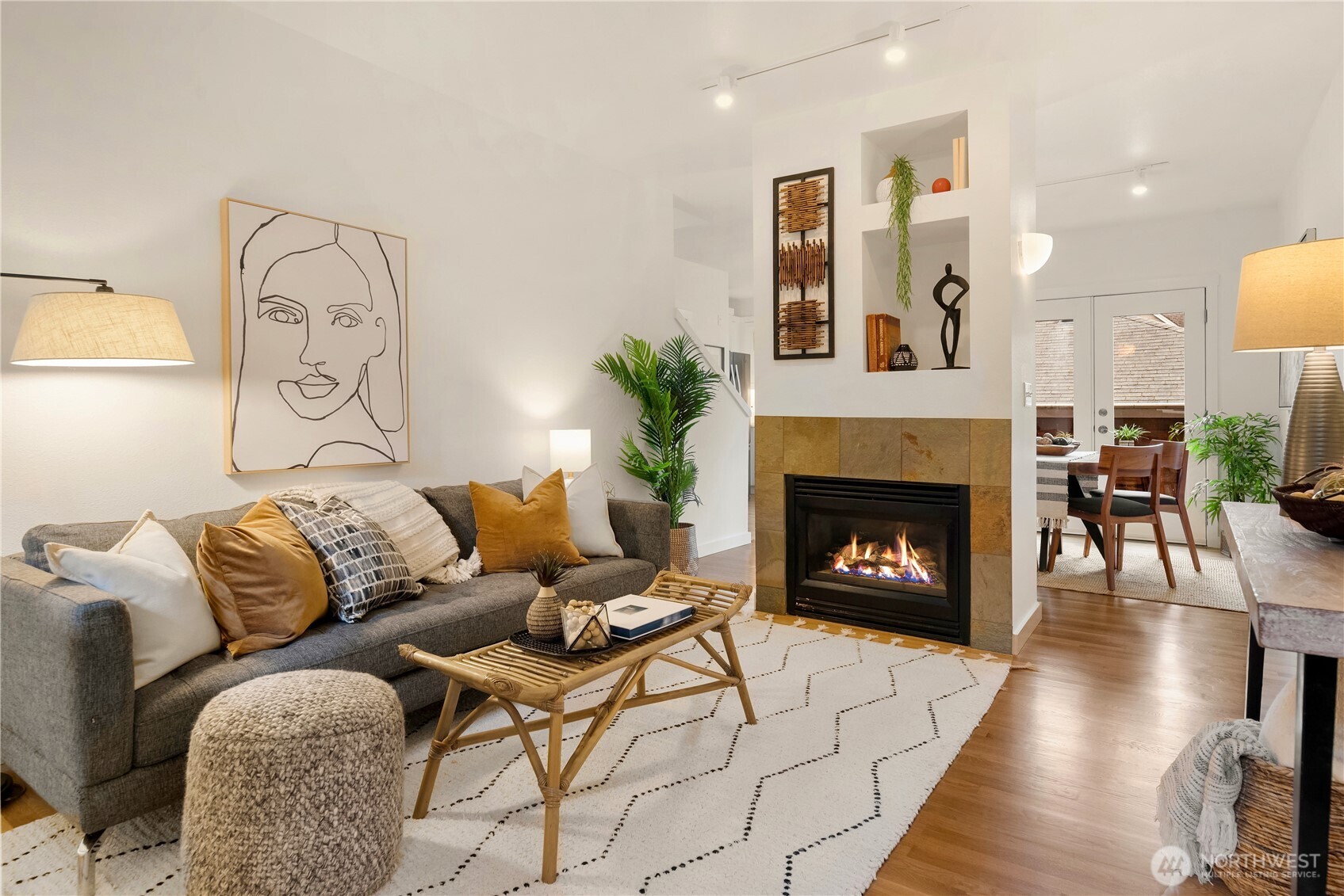 5430 California Avenue SW #2C, Seattle, WA 98136