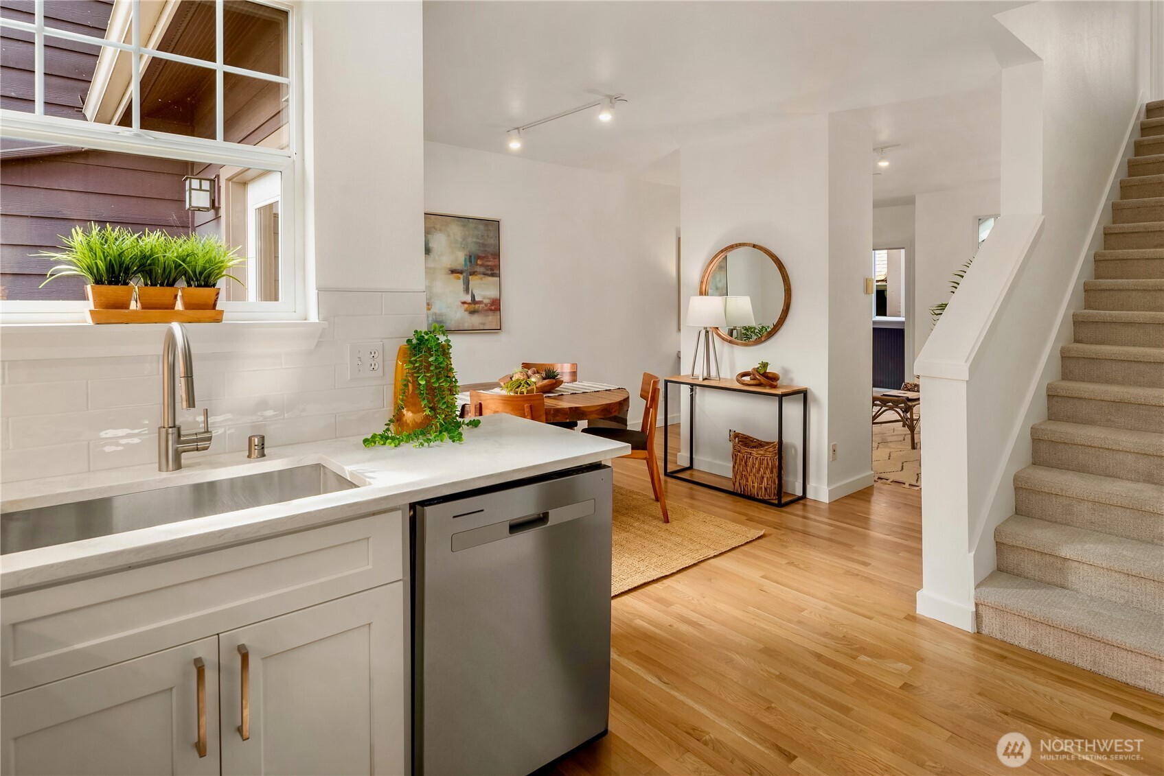 5430 California Avenue SW #2C, Seattle, WA 98136